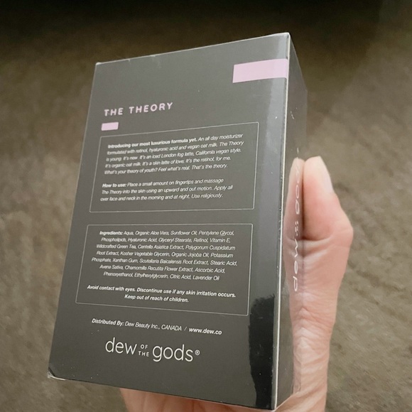 Retinol - Picture 2 of 4